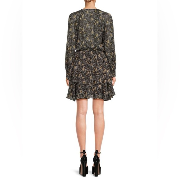 NWOT ASTR The Label Faux Wrap Blouson Chiffon Dress in Black/Gold Size M - Picture 3 of 17